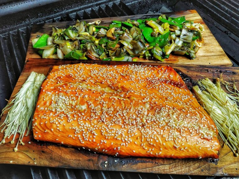 Teriyaki Lachs von der Zedernplanke