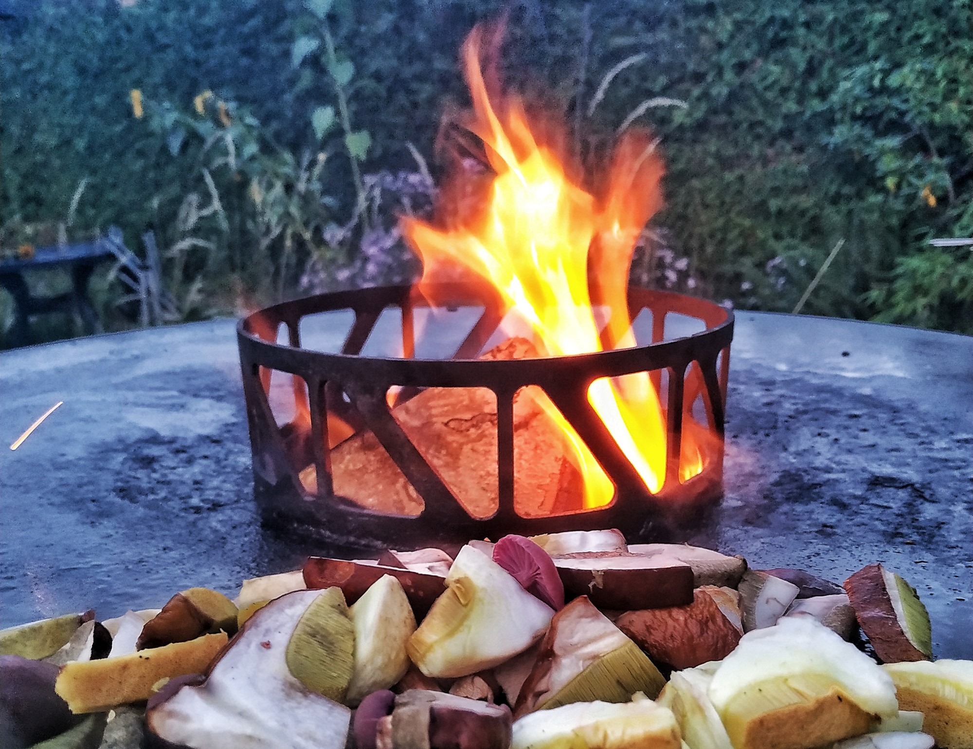 Indische Hähnchenspieße von der Feuerplatte - Chopstick BBQ
