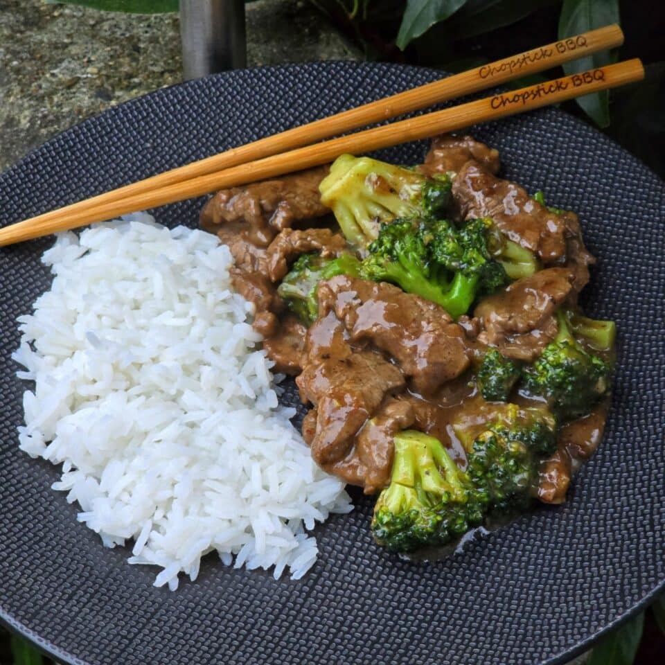 Chinesisches Rindfleisch mit Brokkoli